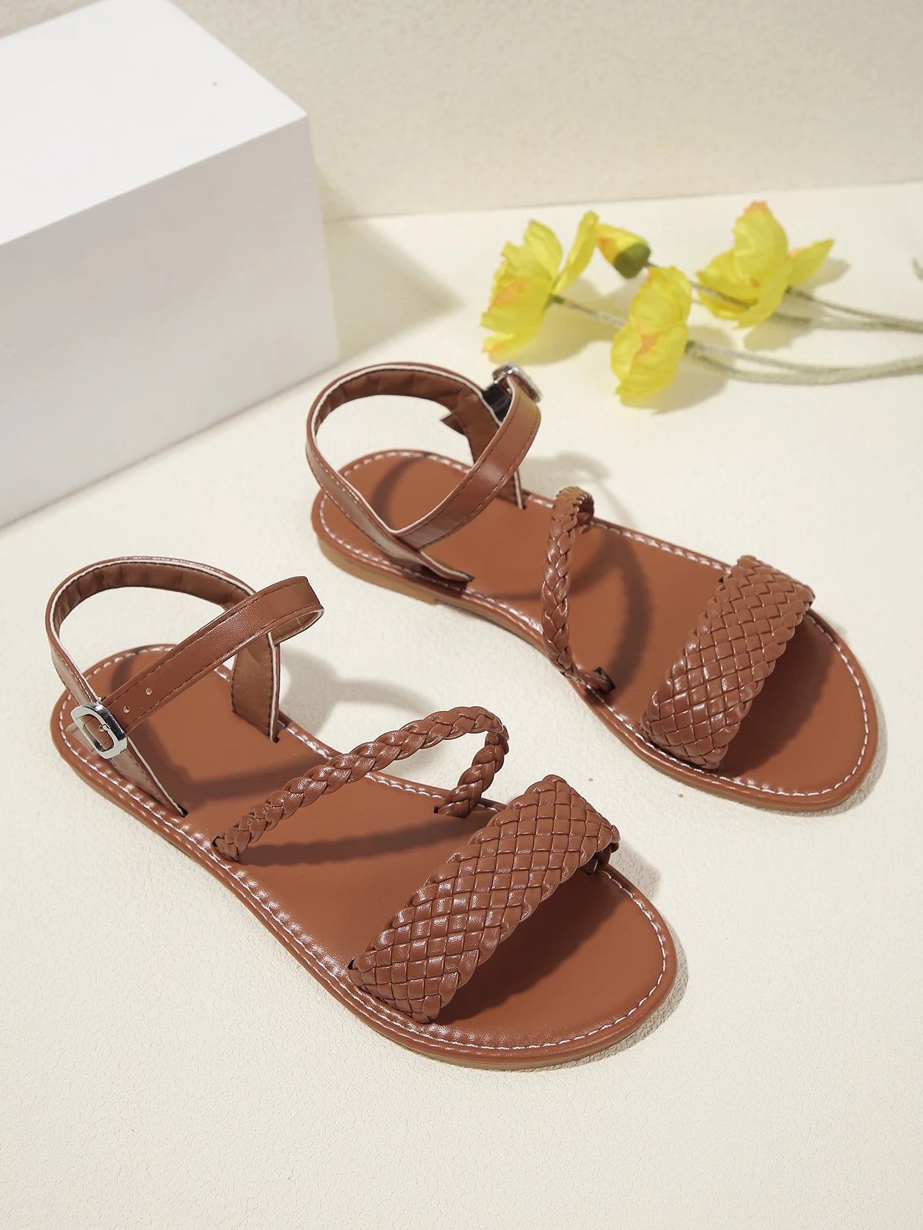 Vitaquera™ -Women’s Flat Sandals Braided Design Brown Casual Comfortable Summer Shoes